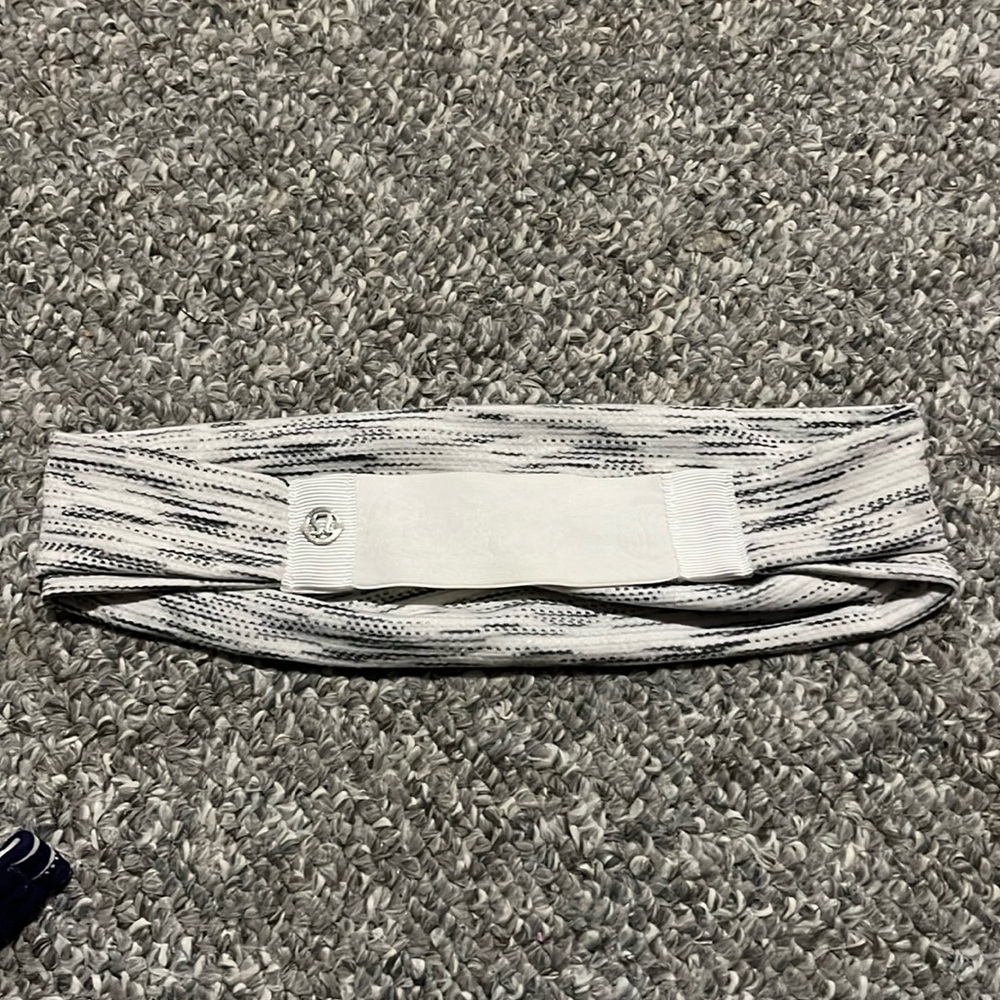 Lululemon headband